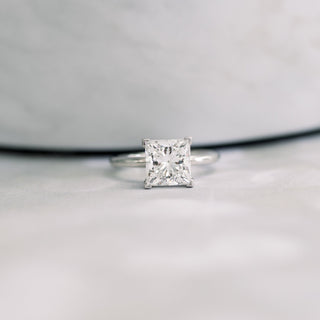 Bague de fiançailles solitaire en diamant princesse moissanite de 1,75 ct pour femme en or massif 