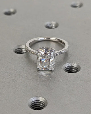 1.50-3.50 CT Radiant  CVD Diamond Pave Setting Engagement Ring