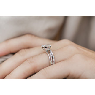 Bague de fiançailles avec solitaire ovale en moissanite de 2,70 ct