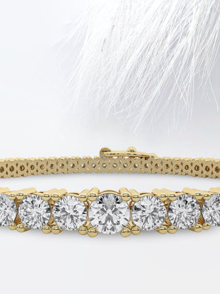 Round Cut Moissanite Diamond Tennis Bracelet in 18K White Gold