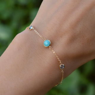 Bracelet avec topaze ronde de 0,25 ct et pierre de naissance de décembre pour elle