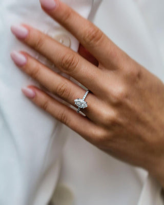 Anillo de compromiso de moissanita en solitario de talla marquesa de 1,0 a 3,0 quilates