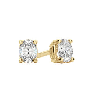 Boucles d'oreilles à tige en forme de solitaire en moissanite ovale de 0,50 à 1,0 TCW