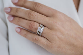 Bague de fiançailles en moissanite taille Ascher avec halo caché de 2,30 ct