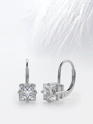 Boucles d'oreilles princesse en diamant solitaire moissanite pour femmes 