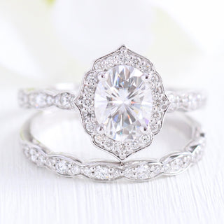 1.20 CT Vintage Floral Oval Cut Moissanite Halo Engagement Ring Set