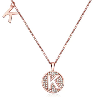 Collar de diamantes de moissanita con la letra "K" para mujer