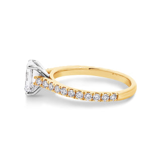 Bague de fiançailles avec pavé de diamants CVD et émeraude de 1,02 à 3,0 ct