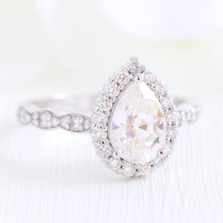 1.50CT Pear Diamond Moissanite Halo Engagement Ring - ELITE CARAT