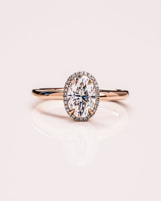 Bague de fiançailles avec halo de diamants ovales CVD de 1,80 à 3,80 ct