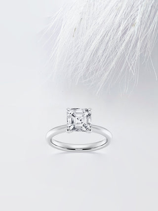 Anillo de compromiso con diamante moissanita en solitario de talla Asscher 