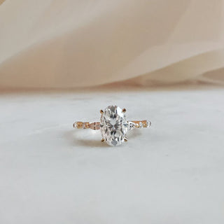 Bague de fiançailles solitaire en moissanite de forme ovale de 1,70 ct