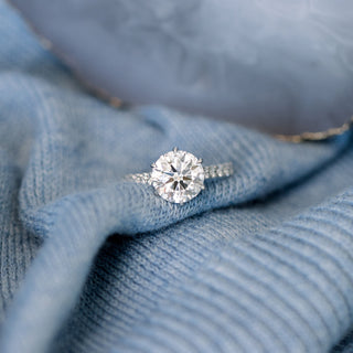 2.0CT Round Brilliant Cut Moissanite Pave Diamond Engagement Ring - ELITE CARAT