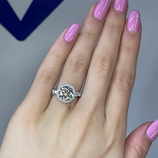 Bague de fiançailles en moissanite de style halo à taille ronde de 1,0 à 2,5 ct