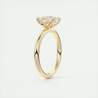 Bague de fiançailles solitaire en or jaune 18 carats avec diamant moissanite ovale 2 carats