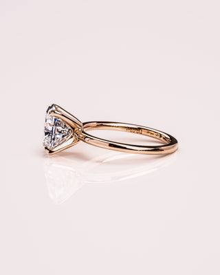 Bague de fiançailles solitaire en diamant ovale CVD de 1,91 à 3,91 ct