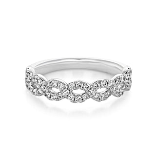 Alliance de mariage torsadée à demi-éternité en diamant taille brillant rond 