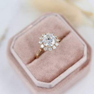 2ct Round Cut Unique Halo Moissanite Diamond Engagement Ring - ELITE CARAT