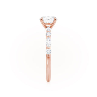 Bague de fiançailles solitaire en moissanite de forme ovale de 0,90 ct avec sertissage pavé