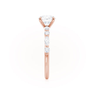 Bague de fiançailles solitaire en moissanite de forme ovale de 0,90 ct avec sertissage pavé