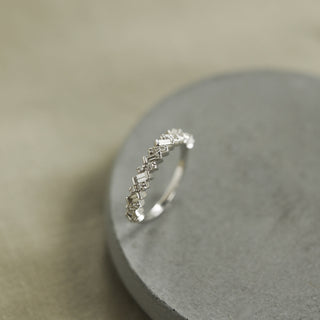 0.44 CTW Baguette and Round Alternative Moissanite Wedding Band