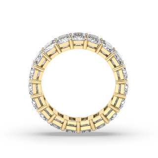 Alliance de mariage style canal avec diamants E-VS1 et émeraude de 6,0 carats