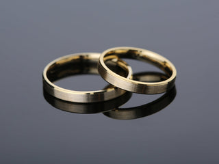 3.0MM Matte Brushed Wedding Band For Women in Solid Gold