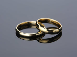 4.0MM Classic Dome Wedding Shine Band For Women in Solid Gold