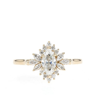 Bague de fiançailles en diamants Moissanite sertis cathédrale de 1,0 ct 