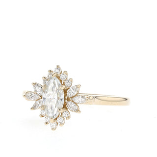 Bague de fiançailles en diamants Moissanite sertis cathédrale de 1,0 ct 