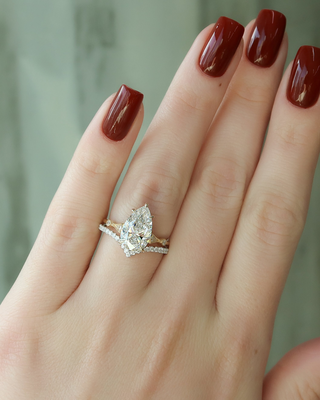 1.0 - 3.0  CT Pear Cut CVD Diamond Vintage Engagement Ring