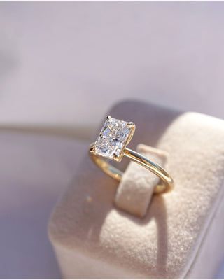 Bague de fiançailles avec diamant solitaire CVD radiant de 2,0 à 4,0 ct