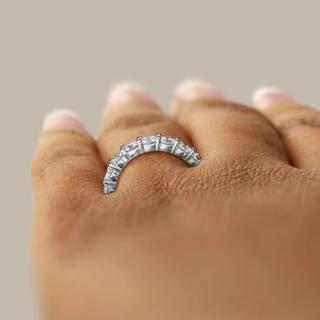 Alianza de boda de moissanita semieternidad con diamantes redondos de 2,75 ct