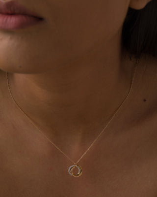 Collier rond en diamants entrelacés en moissanite pour femme