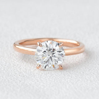 Bague de fiançailles avec halo caché en moissanite de forme ronde de 1,0 CT