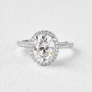 Bague de fiançailles halo en moissanite de forme ovale de 1,91 ct