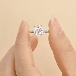 Bague de fiançailles solitaire en moissanite de forme ovale de 1,91 ct