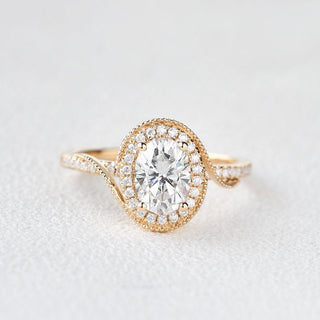 Bague de fiançailles halo en moissanite de forme ovale de 1,33 ct