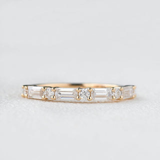 0.24 CT Round & Baguette Shaped Moissanite Alternative Stone Wedding Band