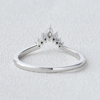 0.36 CT Marquise And Round Curved Moissanite Wedding Band