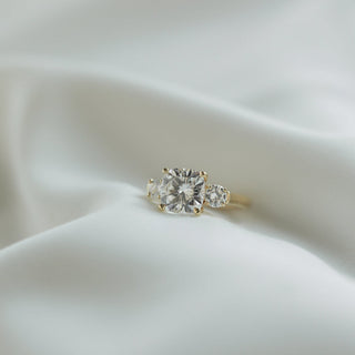 2.50CT Cushion Three Stone Moissanite Diamond Engagement Ring - ELITE CARAT