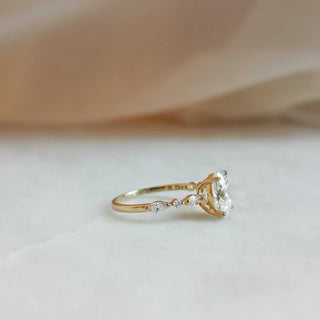 Bague de fiançailles solitaire en moissanite de forme ovale de 1,70 ct