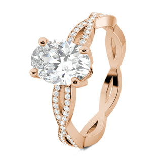 Bague de fiançailles solitaire torsadée en moissanite de forme ovale de 1,33 ct