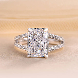 2.0 CT-4.0 CT Radiant Split Shank F/VVS2 Lab Grown Diamond Engagement Ring