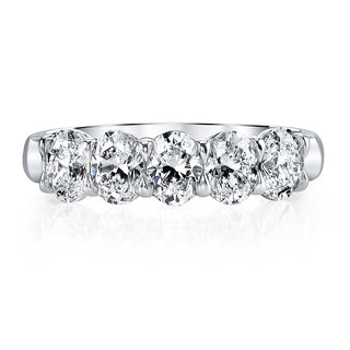 Alliance de mariage en diamants à taille ovale de 1,0 ct avec 5 pierres en moissanite 