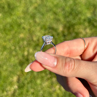 Anillo de compromiso con solitario de diamante CVD de talla cojín de 2,0 a 4,03 quilates