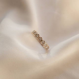 Alliance de mariage en diamants demi-éternité taille brillant rond de 0,32 ct en moissanite 