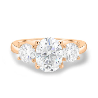 Bague de fiançailles avec diamants de laboratoire F/VS2 à trois pierres de taille ovale de 1,68 ct