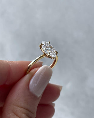 Bague de fiançailles avec diamant solitaire taille marquise de 1,50 ct F/VS1 cultivé en laboratoire