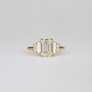 Bague de fiançailles à cinq pierres avec diamants CVD et émeraude de 1,82 à 3,50 ct